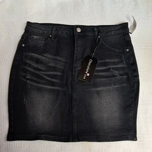 Womens large black mini skirt